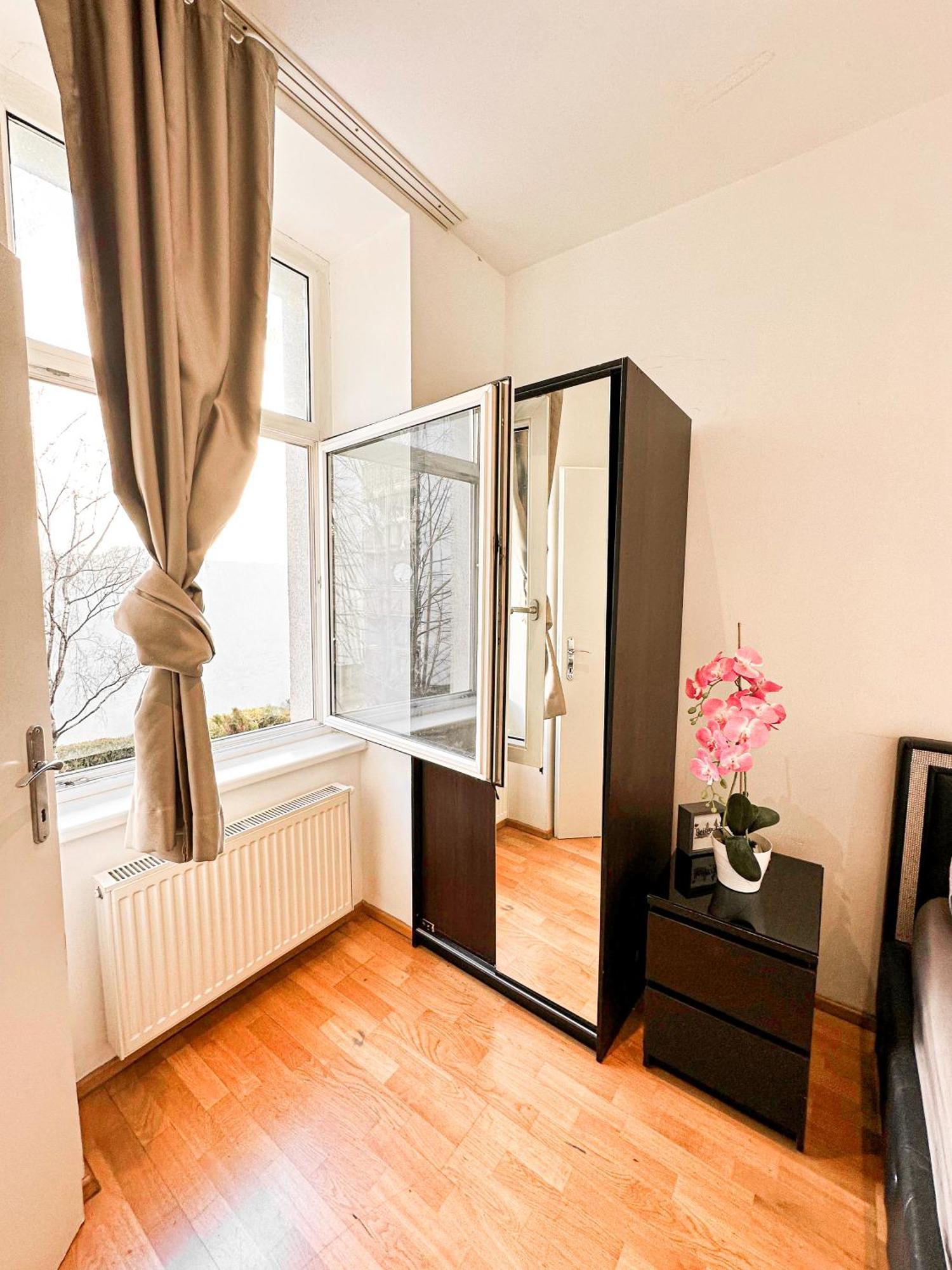 Cozy Rooms In Brigittenau Area Mm10 Vienna Exterior photo